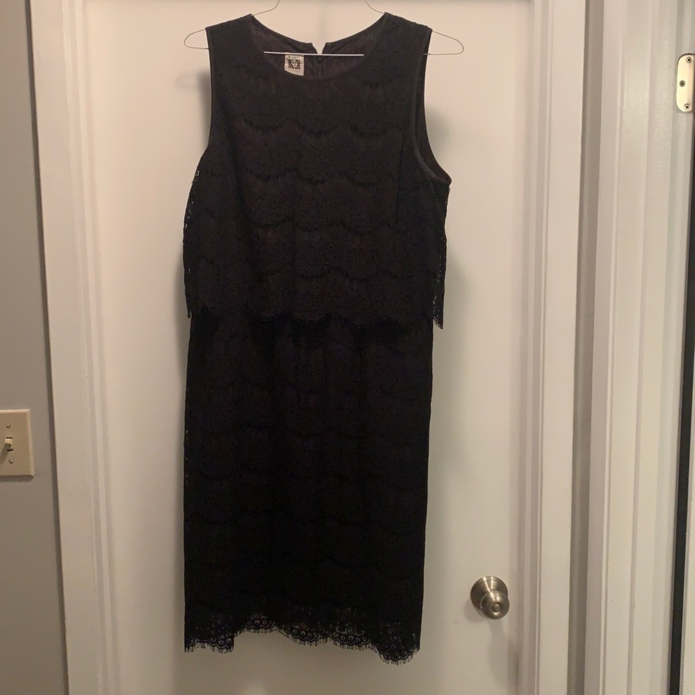 Black lace dress